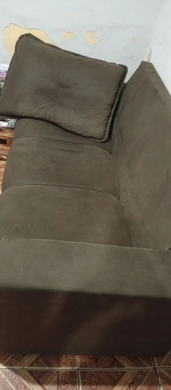 Sofá semi novo 1000$441140338575943680