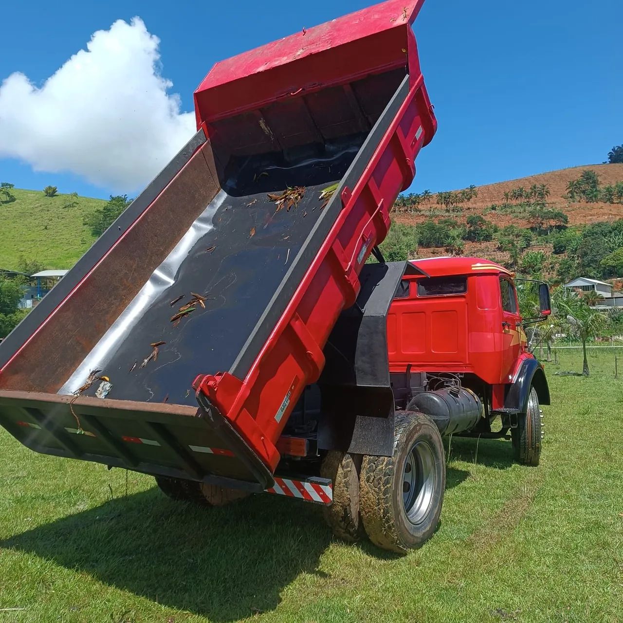 Mercedes 1513 - Foto 3