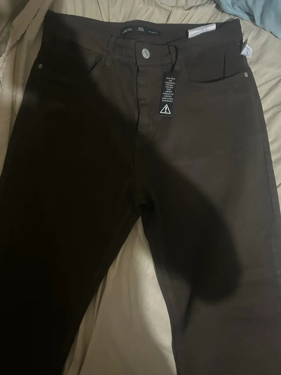 calça jeans marrom, Nova. Nunca usada. - Foto 2