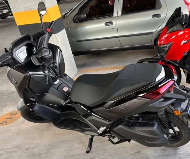 Yamaha Xmax 300 Connect  - Foto 3