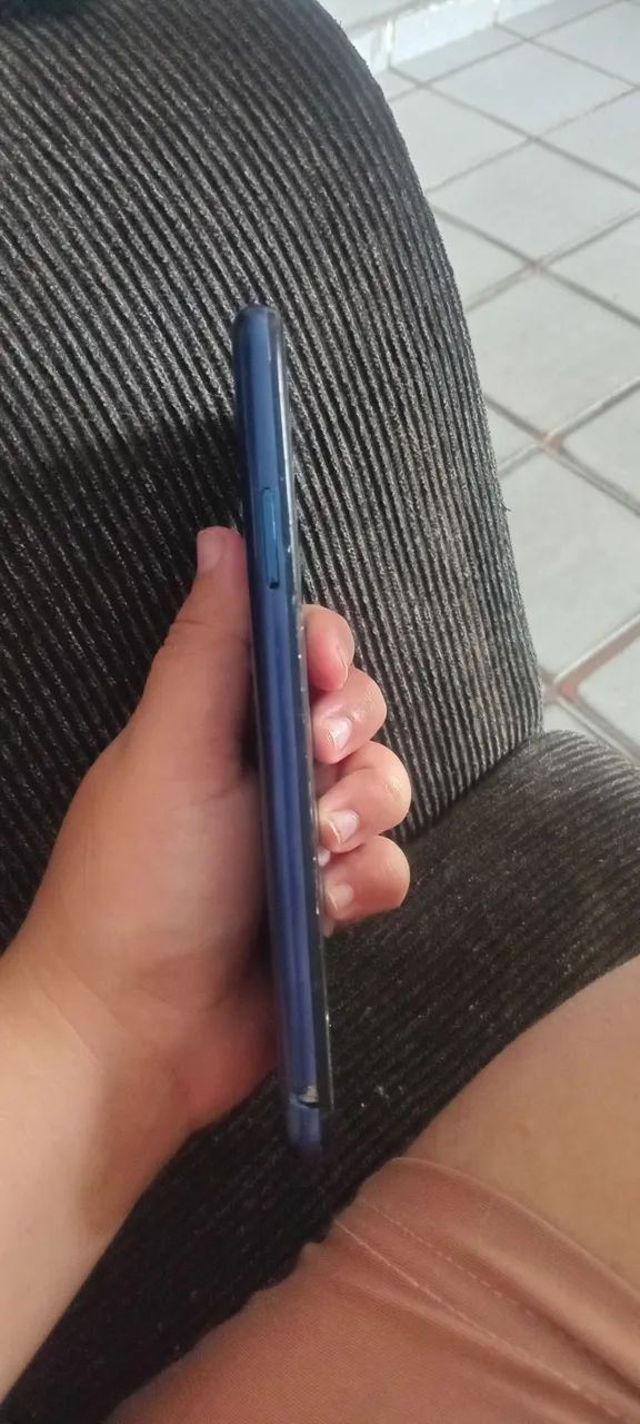 Celular moto g8 64 - Foto 4