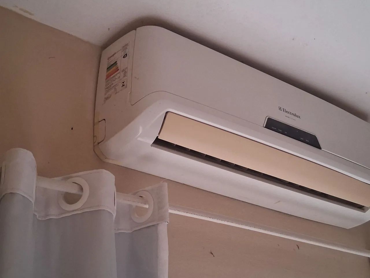 Arcondicionado split Electrolux 12000 btus TOP - Foto 3