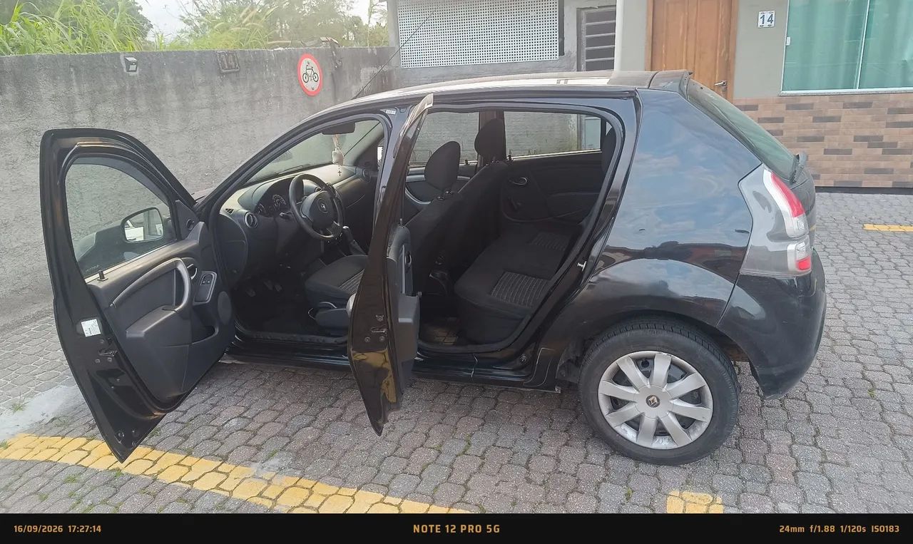 Renault Sandero Expression Hi-flex 1.0 16V 5P 2014 - Foto 4