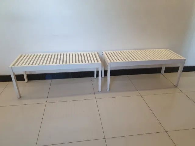 VENDO 2(dois) Bancos com almofadas - Foto 2