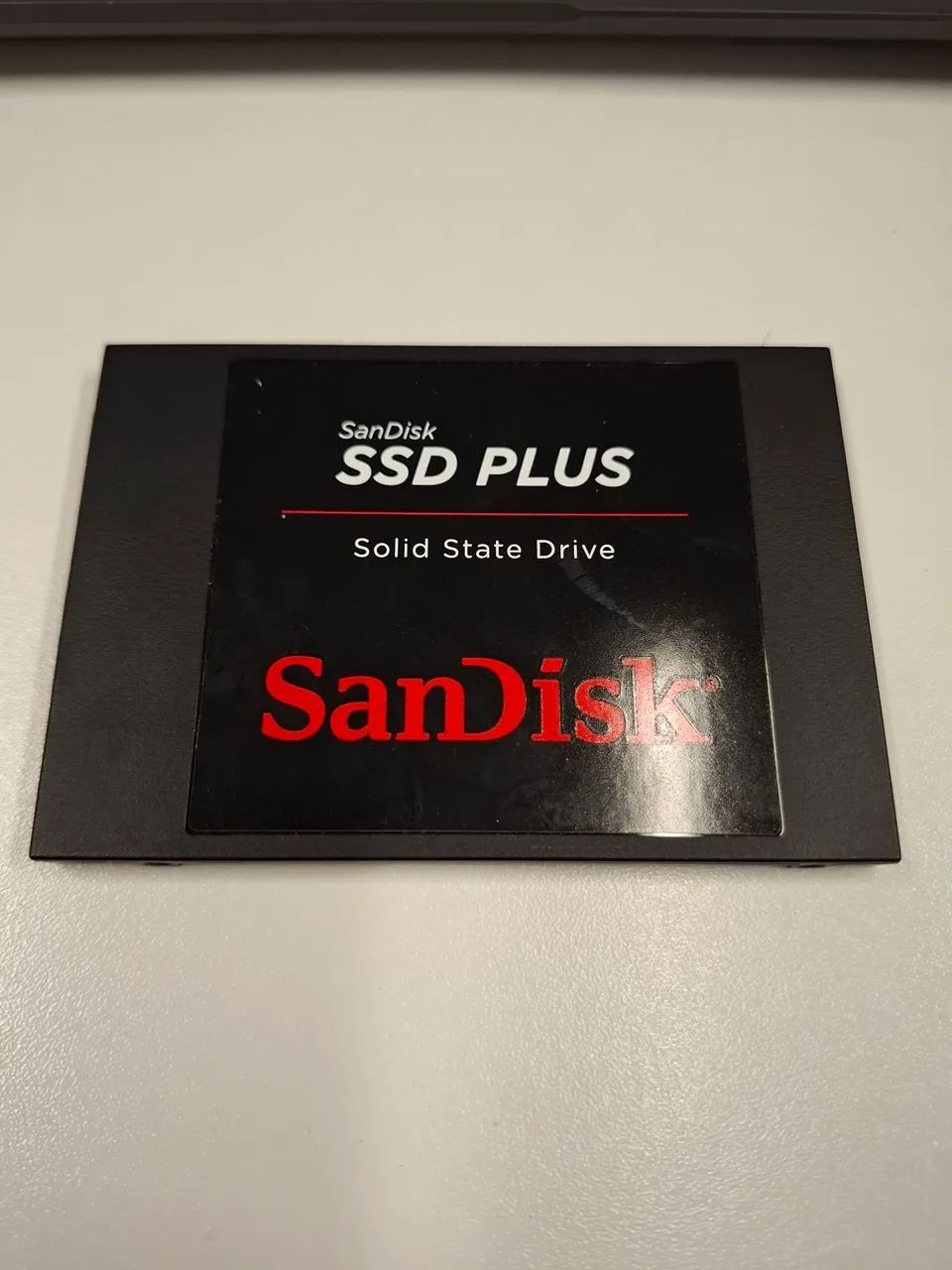 SSD PLUS SANDISK 1TB - Foto 2