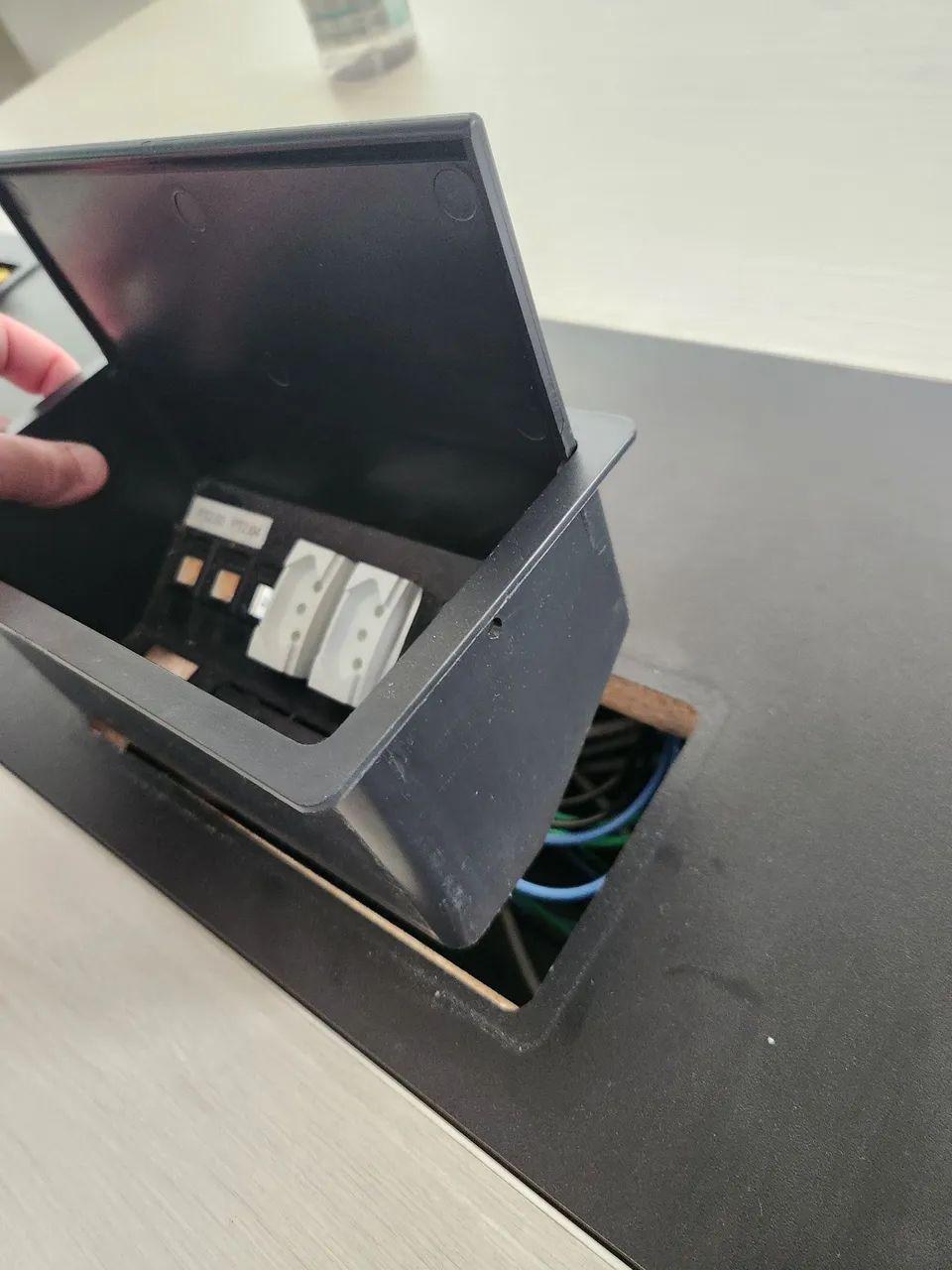 MESAS E CADEIRAS PARA ESCRITÓRIO - Foto 3