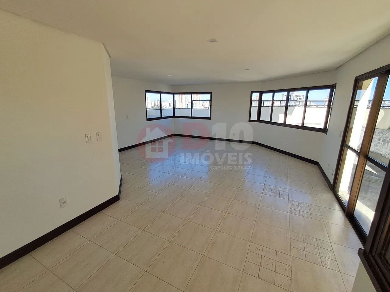 APARTAMENTO TRÍPLEX 1001 | CENTRO  CRICIÚMA/SC - Foto 3
