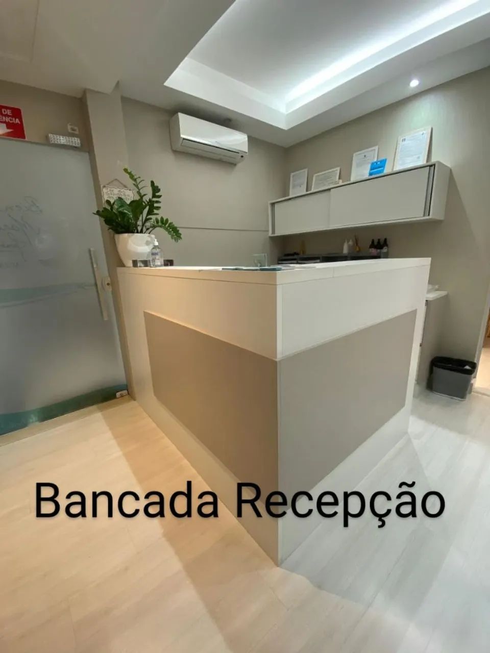 Balcão recepção comercial