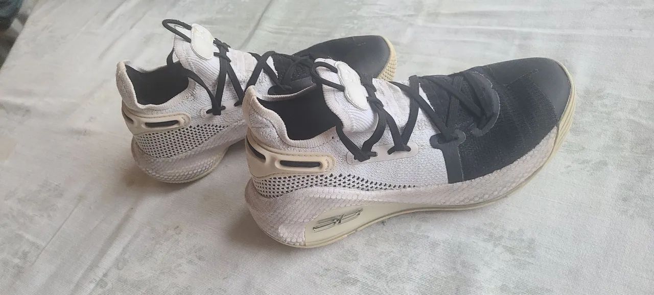 TÊNIS  UNDER ARMOUR CURRY 34  6 CS - Foto 3