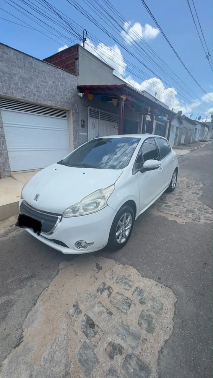 Peugeot 208 ACTIVE 1.5 8V FLEX 2015