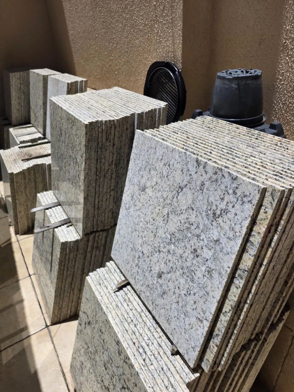 125 mts de granito de excelente qualidade preço abaixo do que vale 