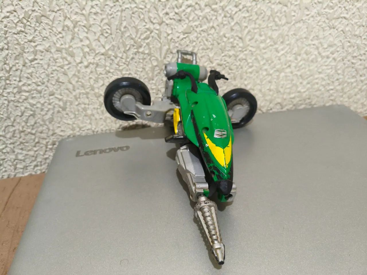 Moto Power Rangers ultra Veloz Bandai Original  - Foto 3