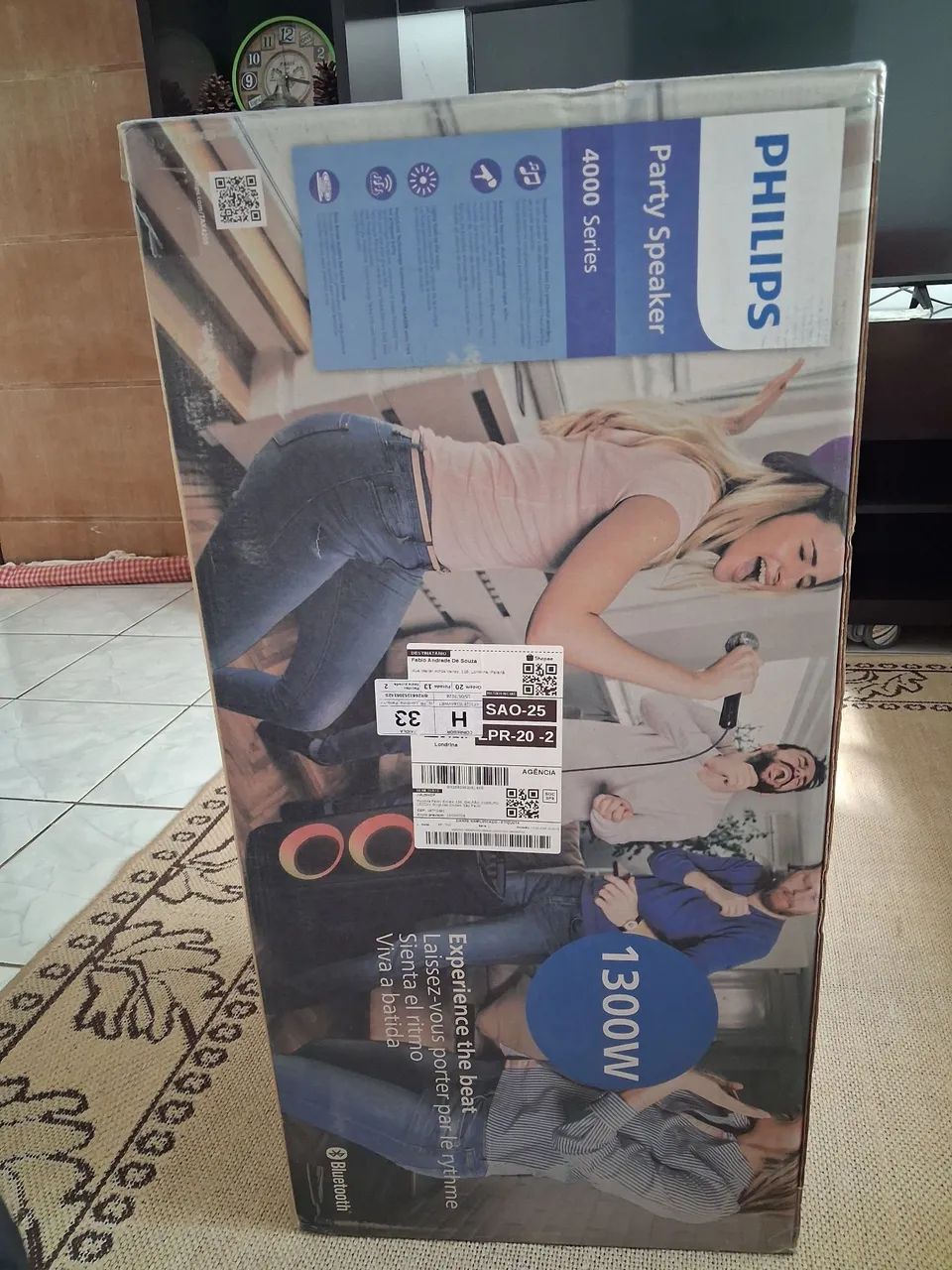 Vendo urgente  caixa de som bluetooth  - Foto 2