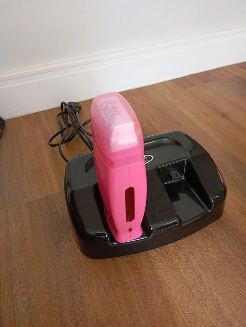 TERMOCERA E BASE AQUECEDORA DEPILAÇÃO CERA ROLLON - Foto 4