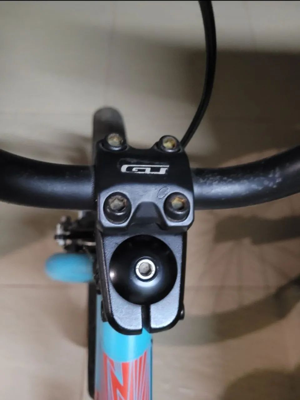 Vende-se bicicleta GT MACHONE - Foto 4