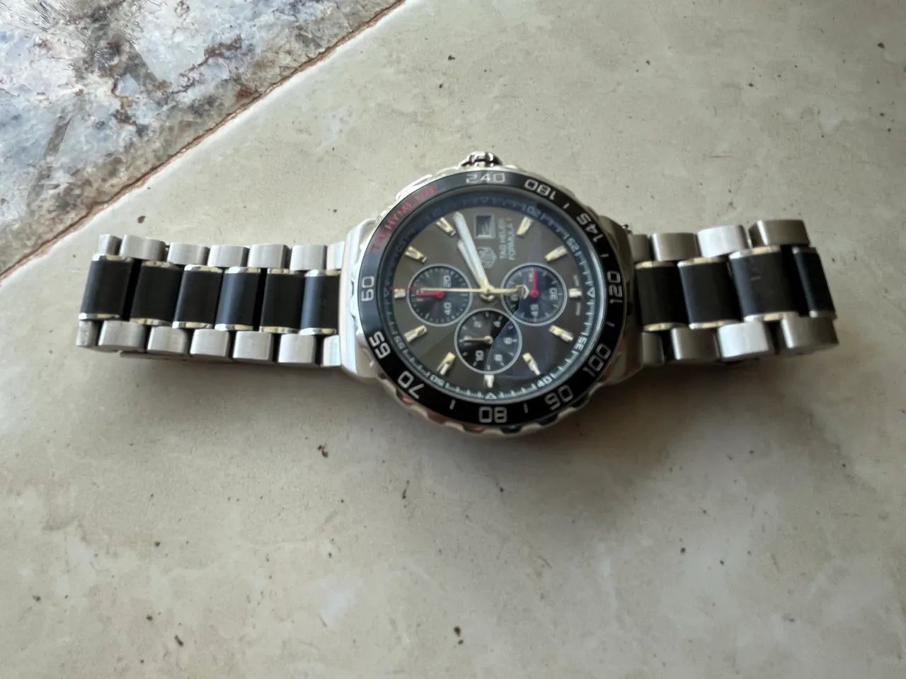 Relógio Tag Heuer modelo Fomula 1