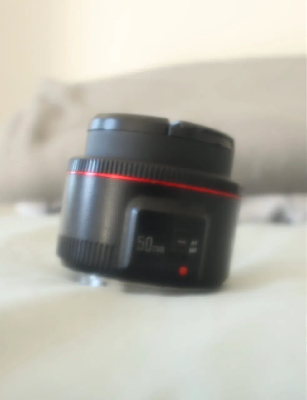 Lente Rokinon 24mm T1.5 MANUAL para Canon. (Precisa de conserto) - Foto 2