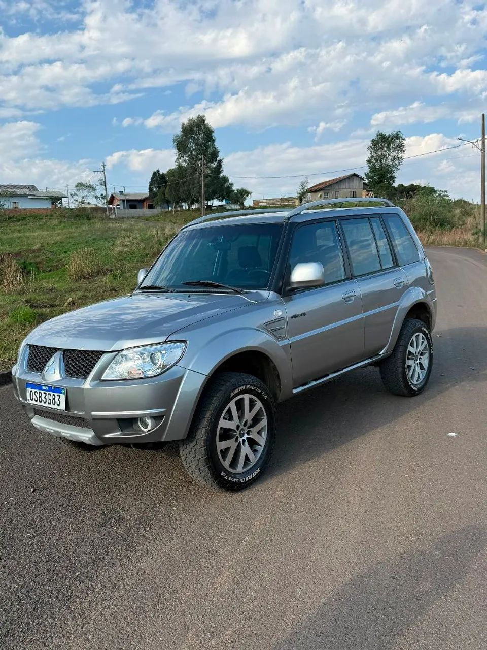 Mitsubishi Pajero Pajero TR4 2.0/ 2.0 Flex 16V 4x4 Aut. 2014