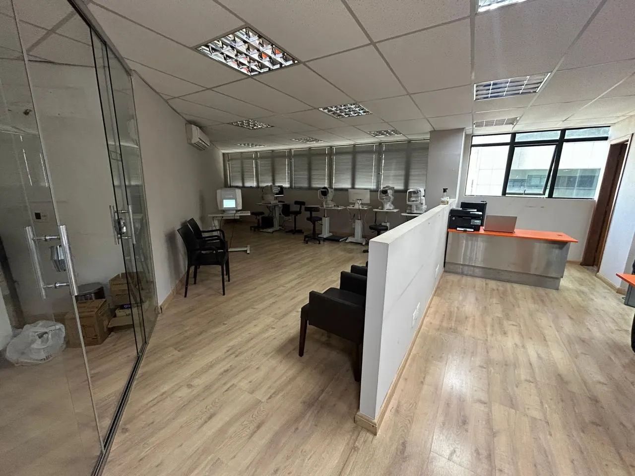 SALA COMERCIAL DE 90M² NO BELVEDERE