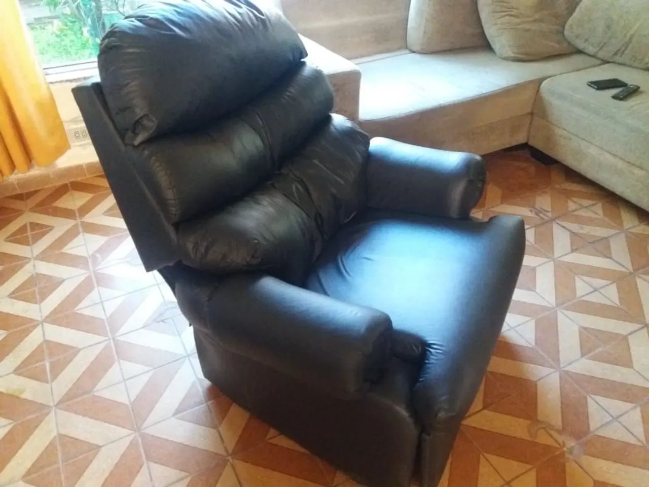 Poltrona reclinavel 