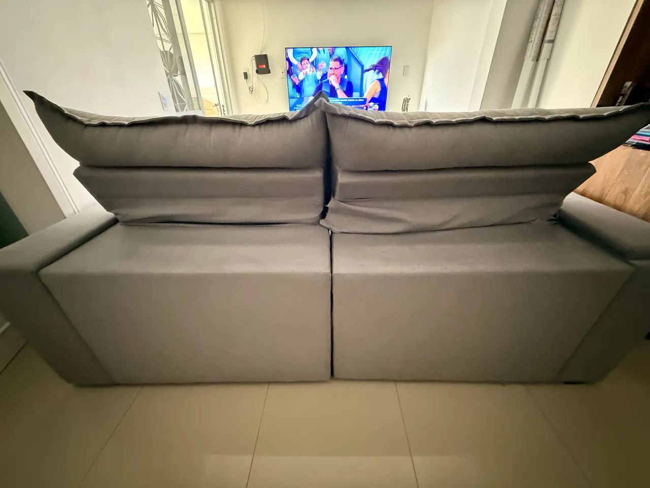 Sofá Berlin exclusiva com carregador por indução  - Foto 4