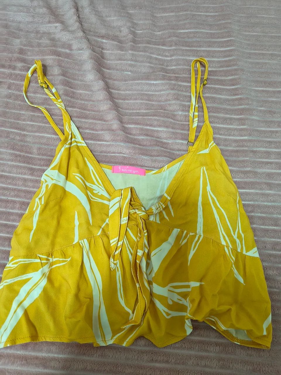 Cropped amarelo 