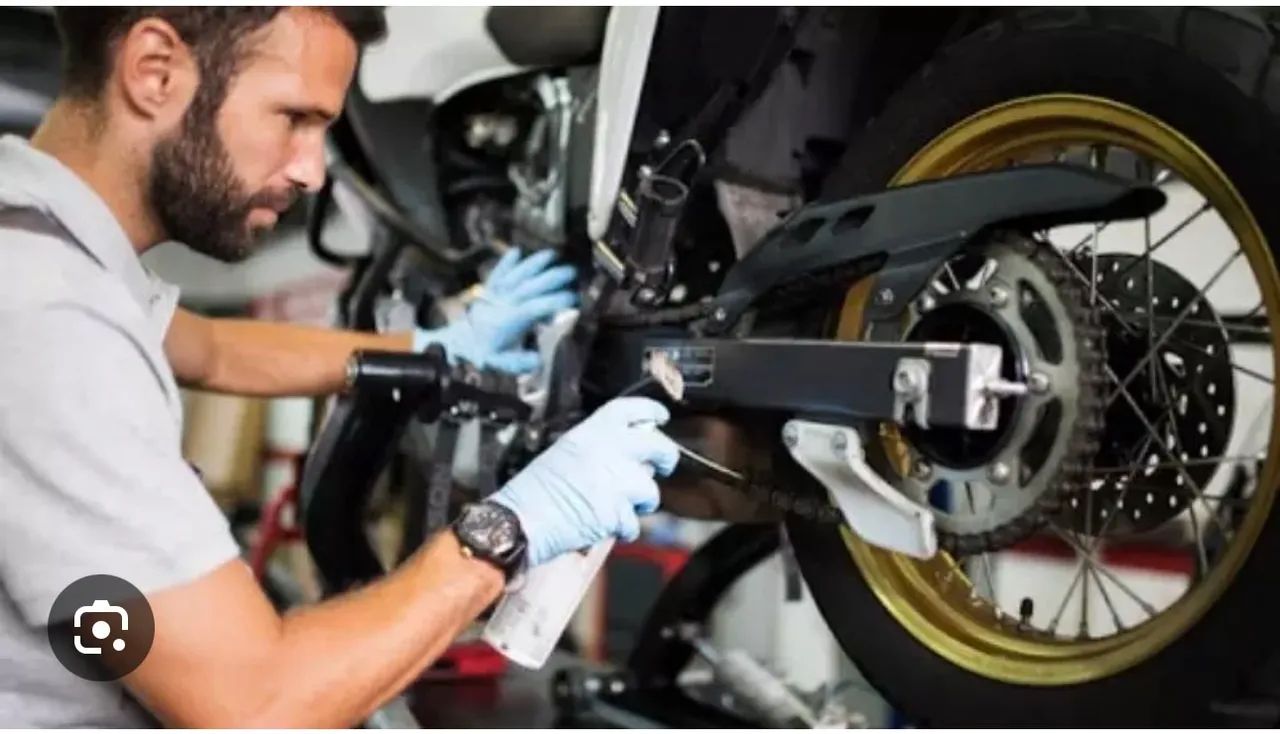 Contrata se mecânico de motos com experiência