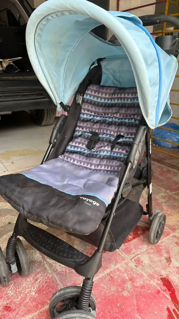 Carrinho de Bebê - Voyage 0 a 15kg reclinável