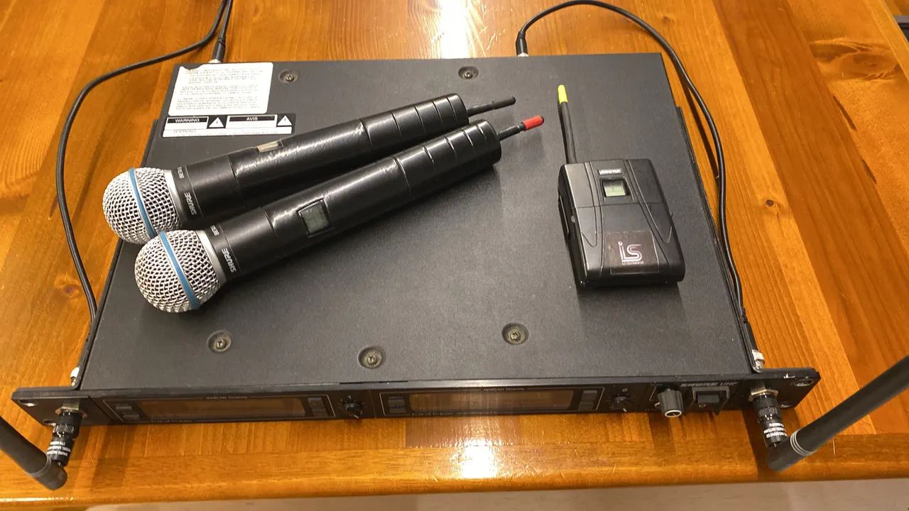 Microfone sem fio Shure U4D  - Foto 2