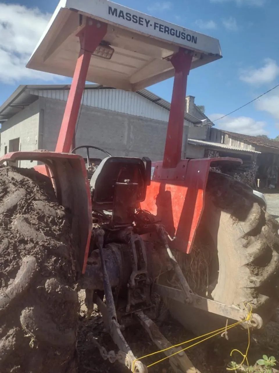 Trator Agrícola MF 275-86 todo Original, excelente máquina. - Foto 3