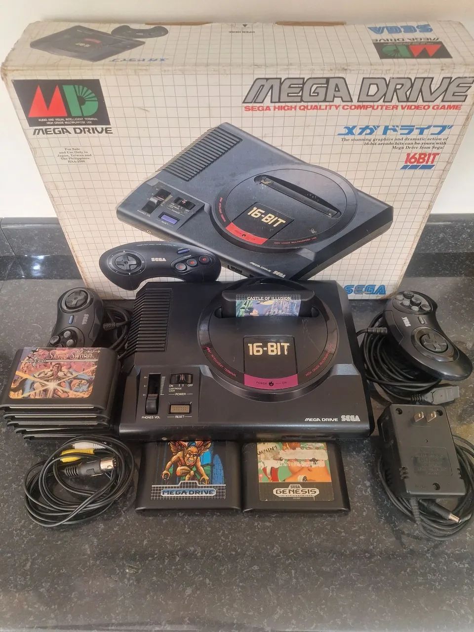 Megadrive na caixa, 2 controles e 8 jogos  - Foto 2