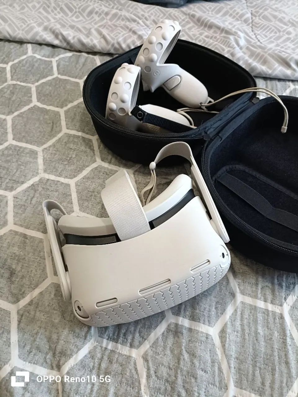 Óculos 3D Quest 2 - R$2000 - Foto 3