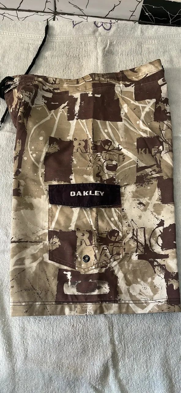 Bermuda Oakley  - Foto 2