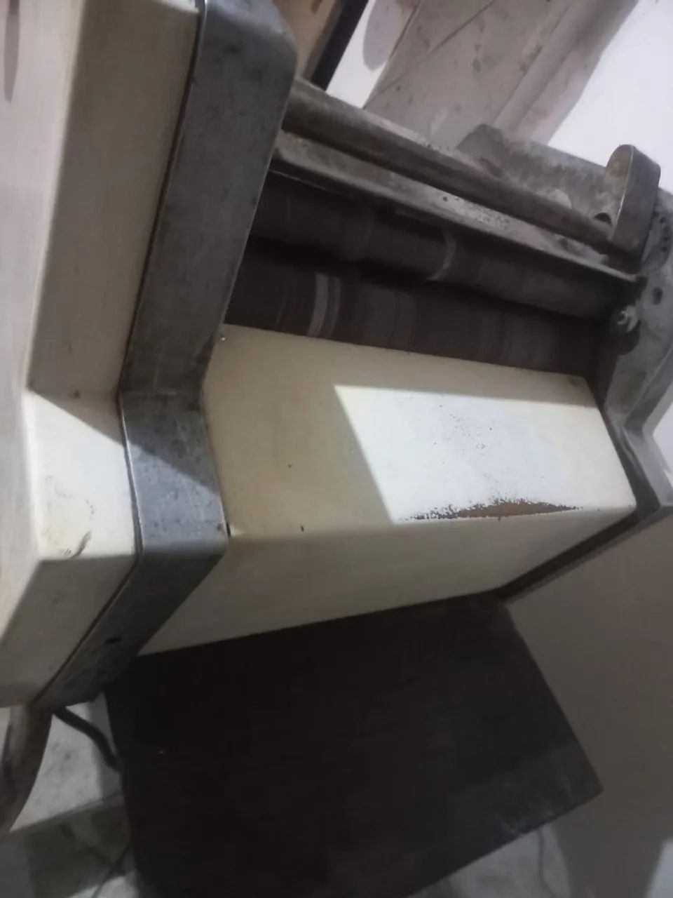 Vendo modeladora de pães  - Foto 2