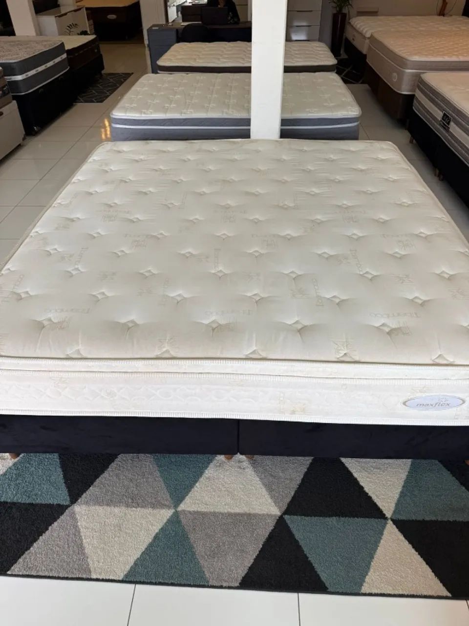 Colchão KING MAXFLEX TOP SEMINOVO COM CAMA  - Foto 3