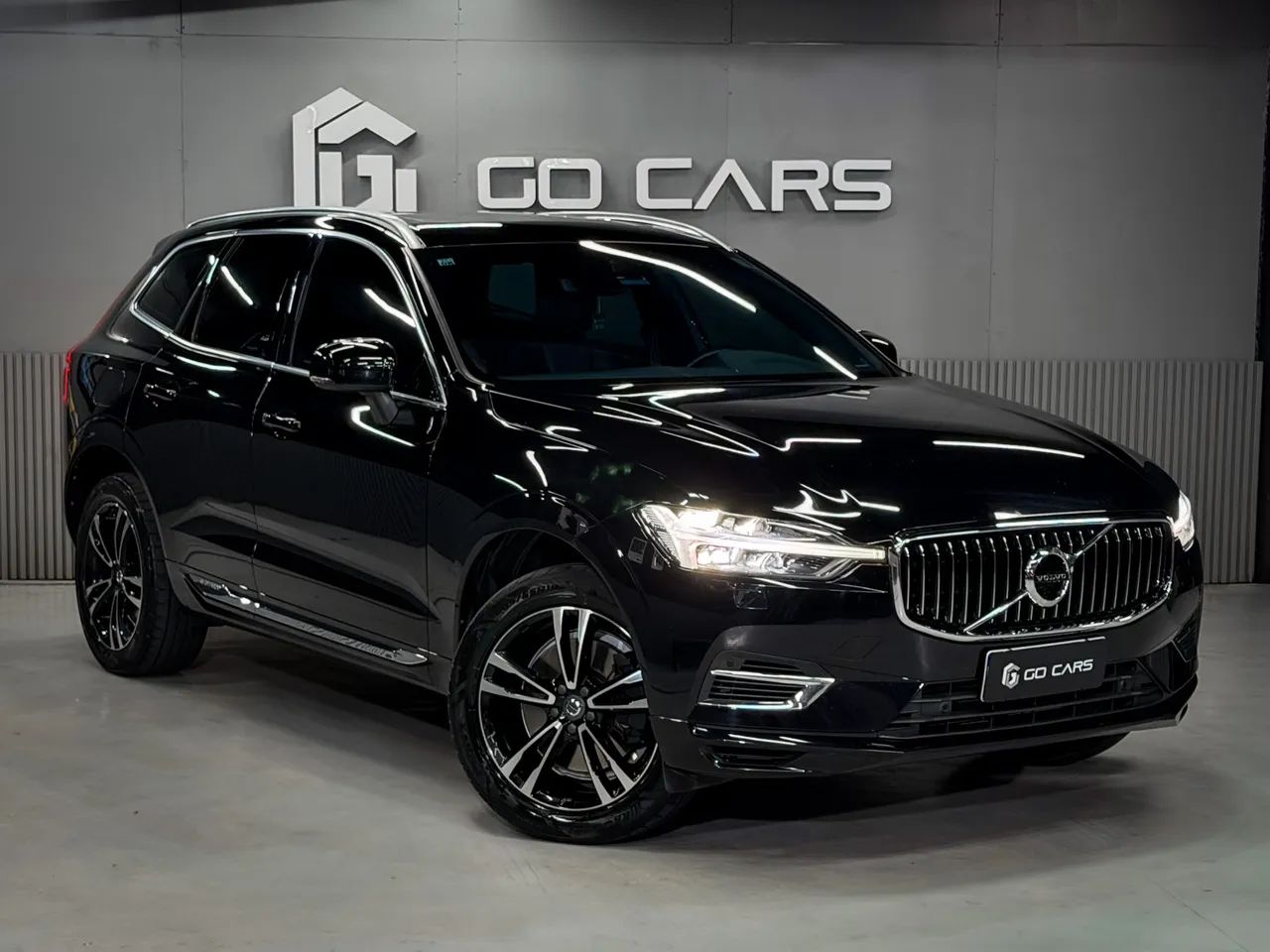 Volvo Xc60 XC 60 T-8 HÍBRIDO MOMENTUM 2.0 5P 2021