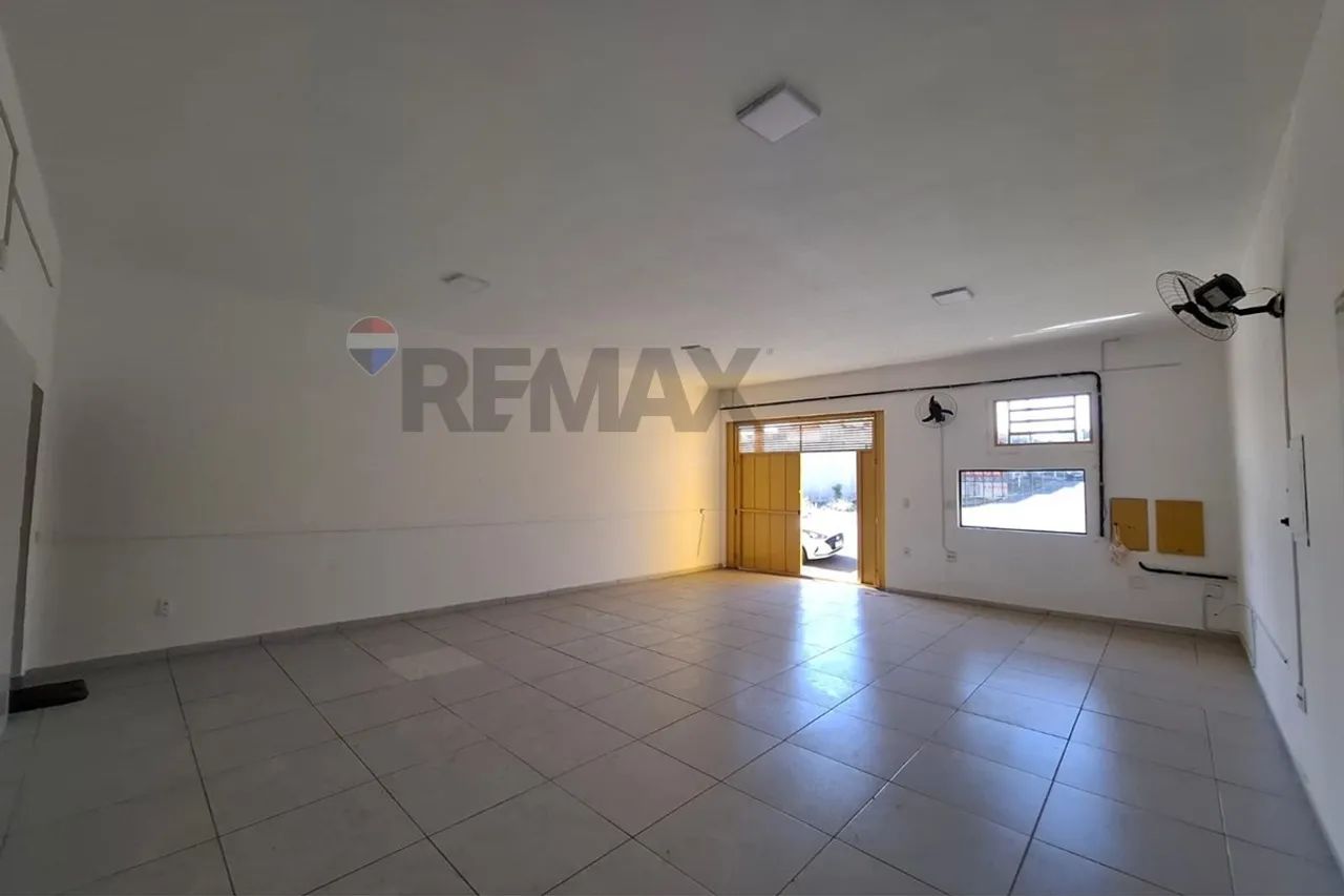 Aluga se salão comercial em Araras SP. - Foto 4