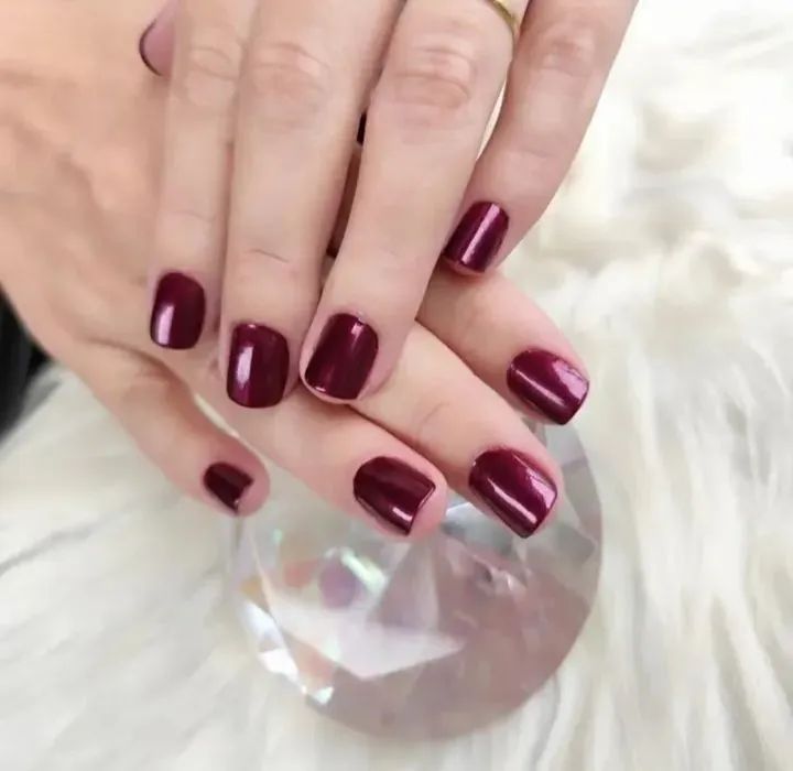 Unhas no conforto de casa