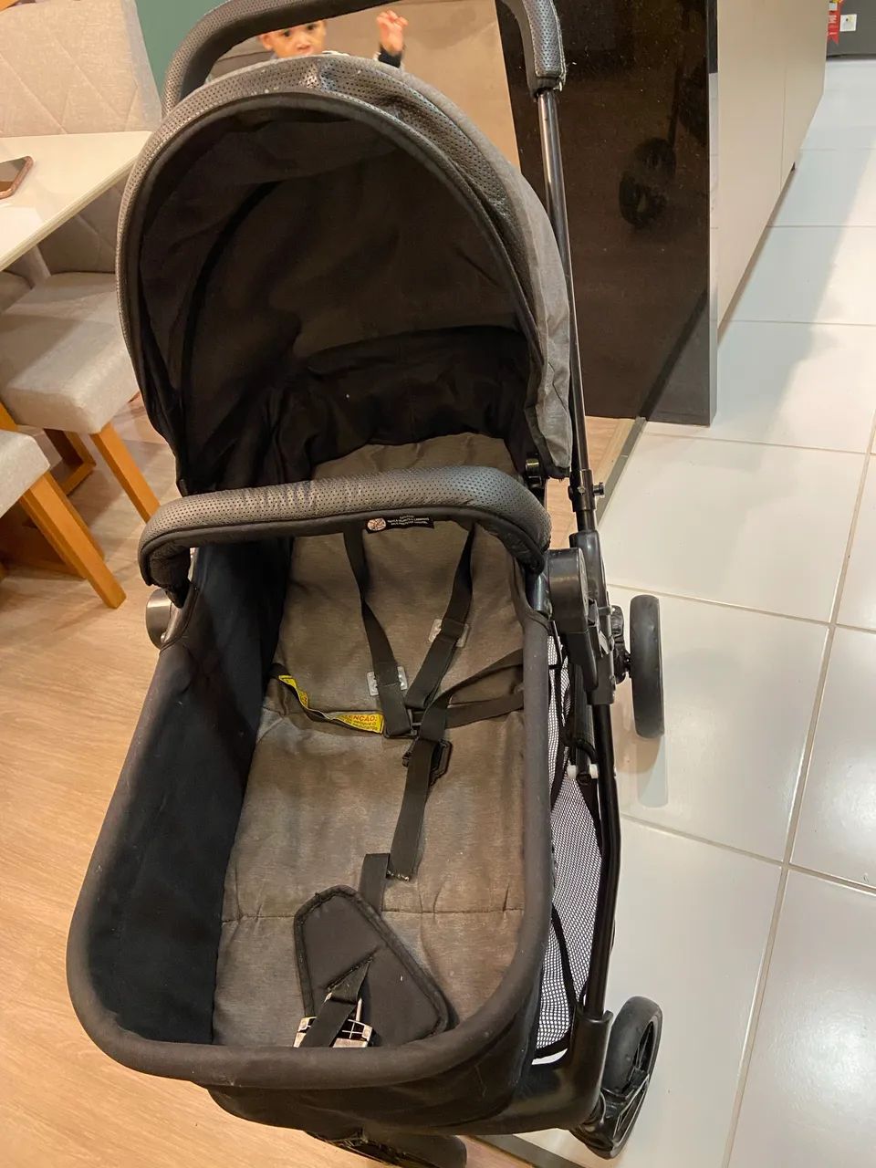 Carrinho de bebe galzerano + bebê conforto  - Foto 3
