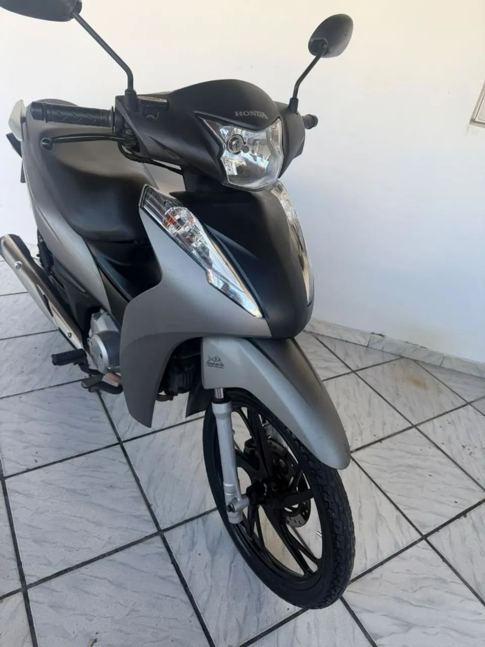 Biz 125 EX - Foto 3
