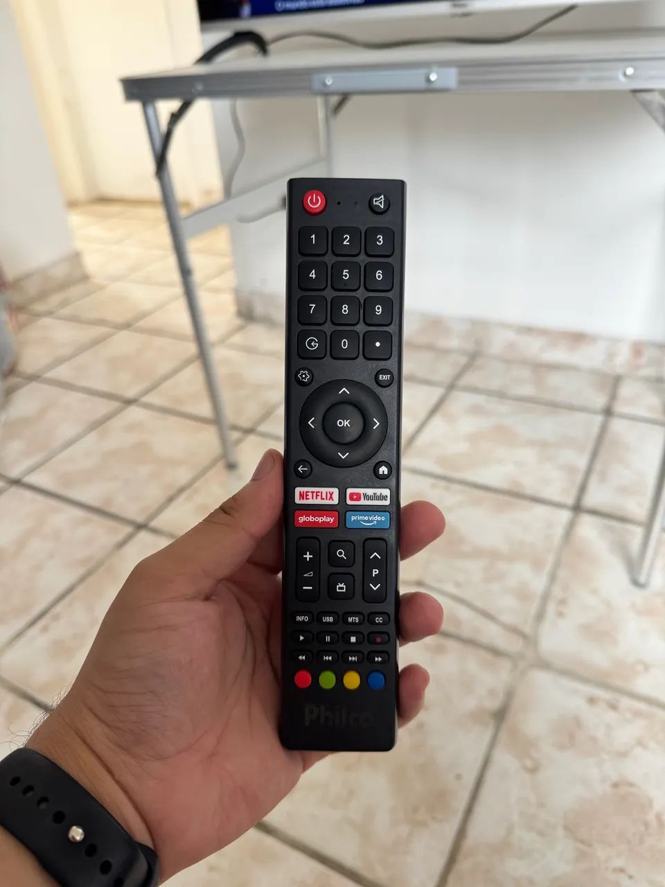 Tv Philco Android TV 43? SEMI NOVA - Foto 2