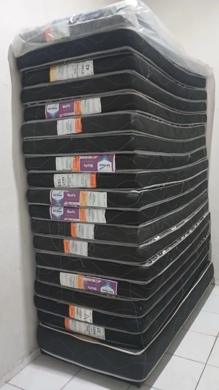 Vendo colchão de solteiro 