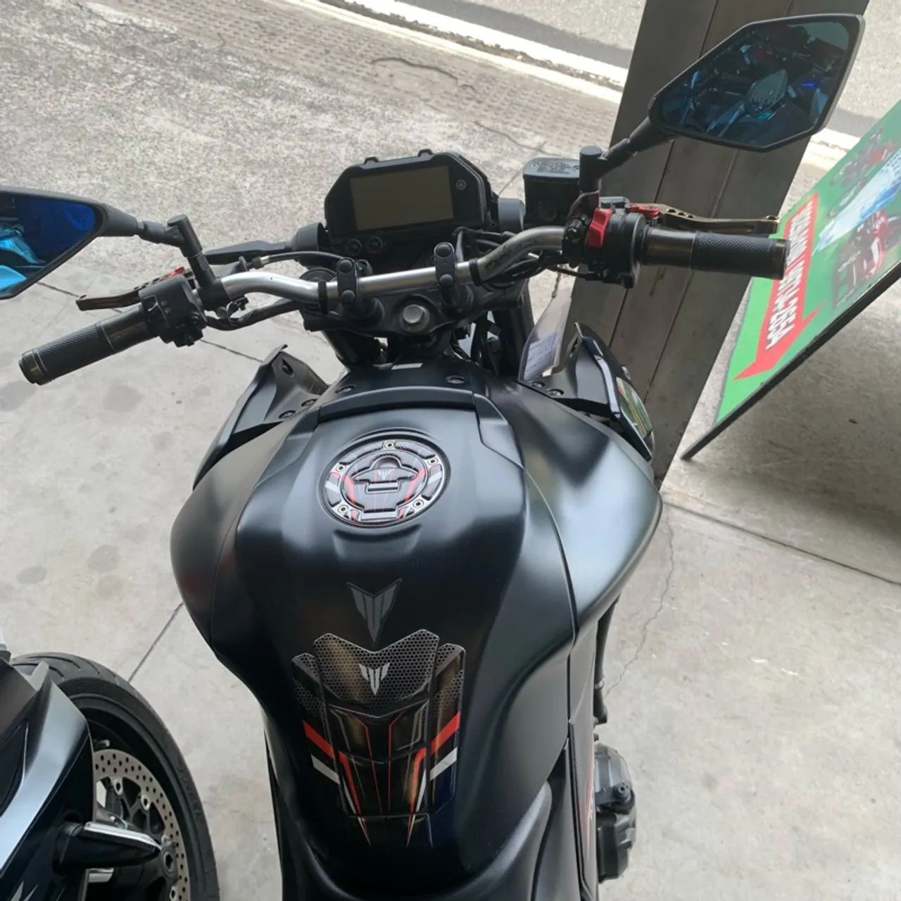 Yamaha MT-03 300 cc  - Foto 3