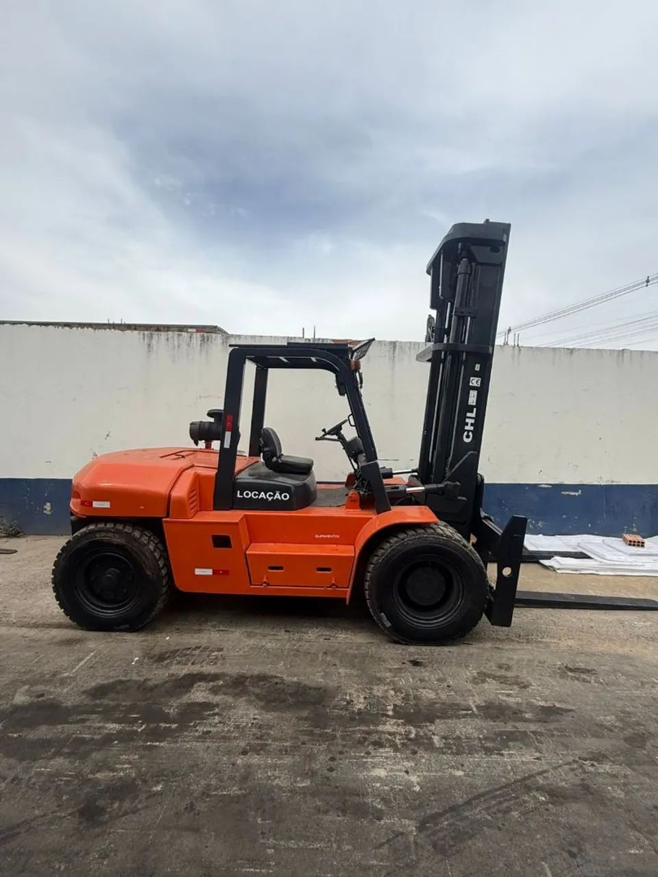 Empilhadeira CHL 10 TON 2015 - Foto 3