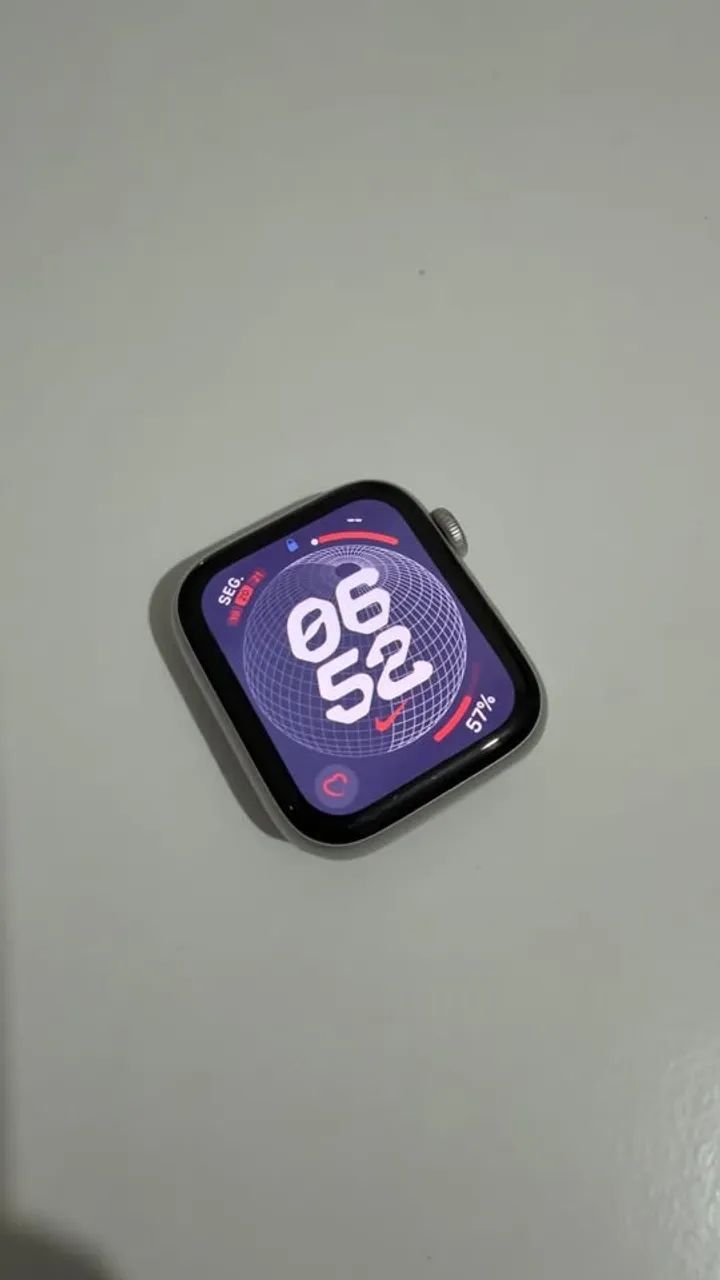 Apple Watch SE 2 44mm - Foto 2