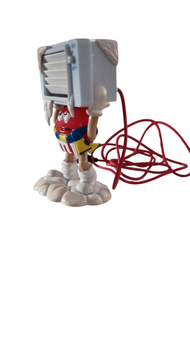 Boneco M&M com ventilador USB de baixa frequência - Foto 4