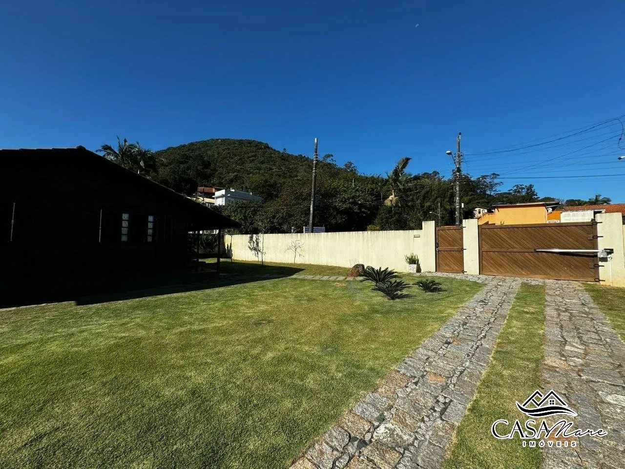 Terreno à venda no Bairro Sambaqui com área de 720m² - Foto 5