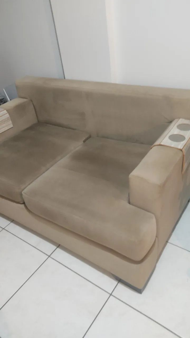 Vendo sofá 2 lugares, retirada em Biguaçu, 800,00