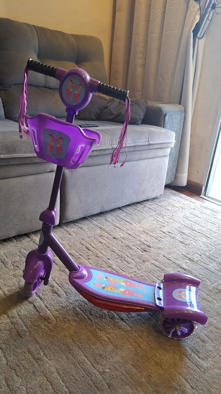Patinete musical com luz scooter com 3 rodas - Gimp - Foto 3