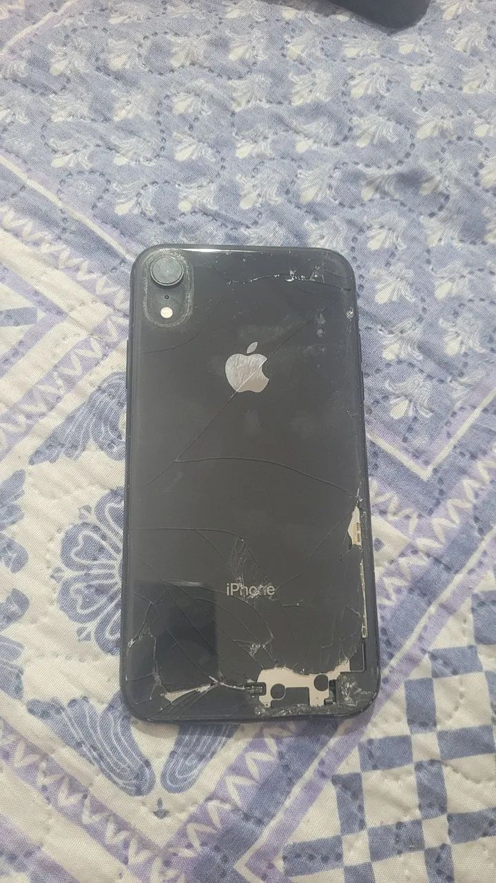 IPHONE XR 64GB - Foto 2
